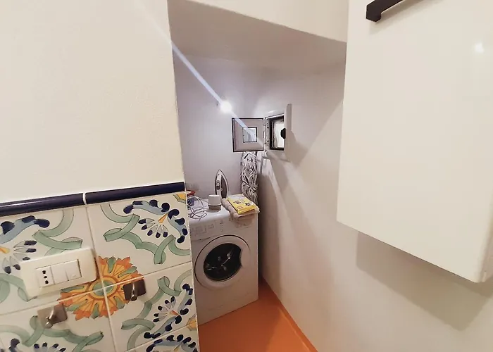 Alghero, Old Town Apartment *